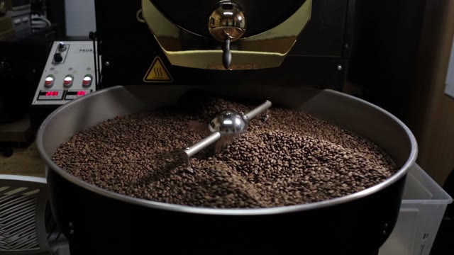 Mixed Roasted Coffee Beans