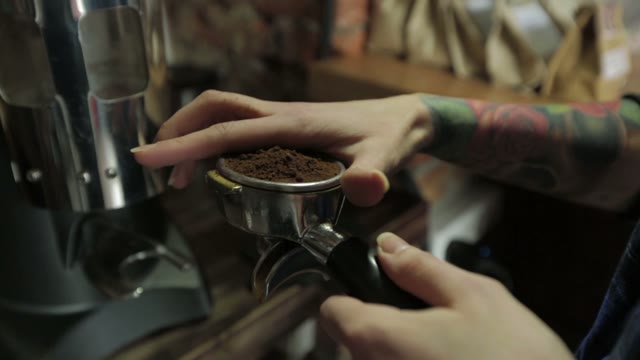 Hand Girl Baristas Dub Coffee From Holder Coffee Machines