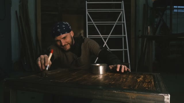 Carpenter Varnishes Table. Close-up