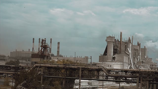 Industrial Structures And Pipe