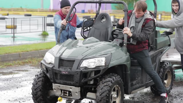 Friends Try To Make Quad Bike