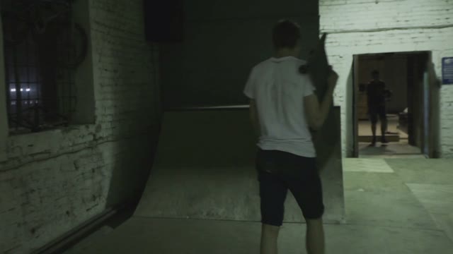 Walk Through Skatepark