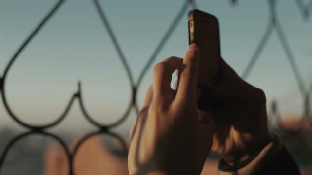 Shoot On The Nature Of The Phone