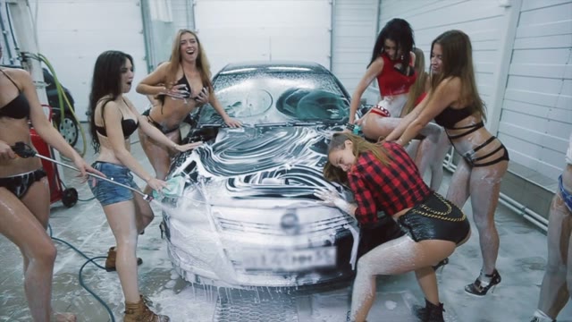 Sexy Girls In Bikinis And Foam Washing Machine