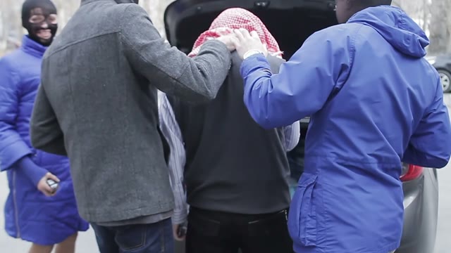 Kidnappers Put A Man In The Trunk