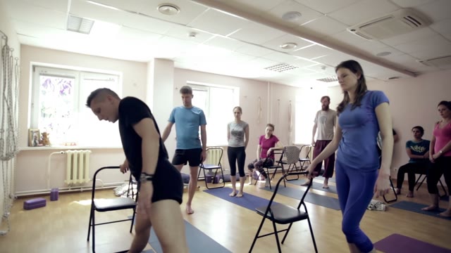 The Trainer Of Yoga Reveals A New Exercise