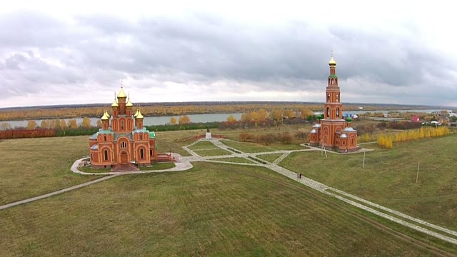 Quadrocopters Removes Beautiful Orthodox Cathedral In Autumn