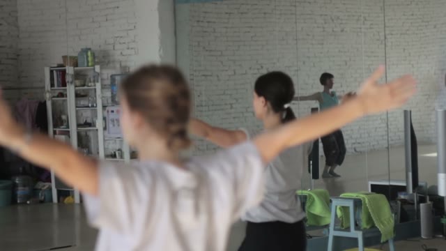 Girls Learn The New Dance