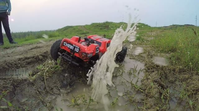 Radio-controlled Machine Stalled In A Puddle