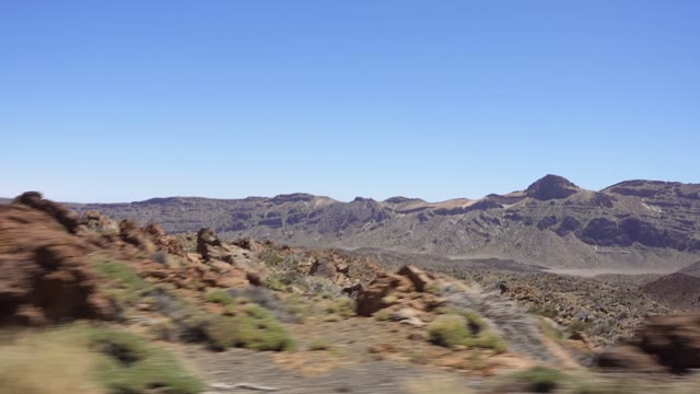 Car Going Upwarrds