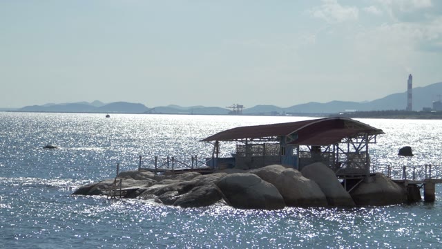 Lodge On The Rocks In The Sea