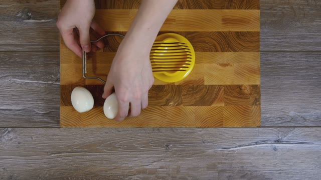 Cutting Eggs Of Egg Slicer