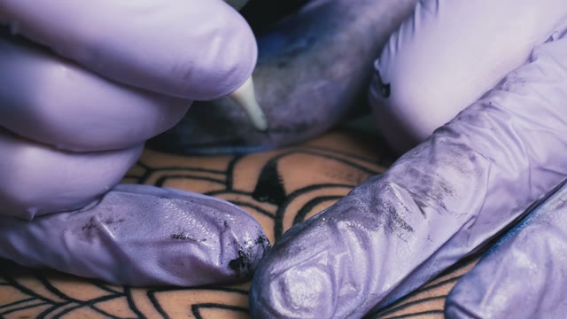 Tattoo Master Makes The Tattoo Close-up
