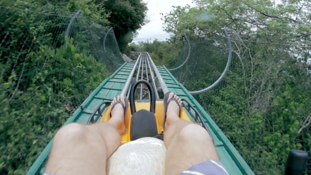 Man Takes Off His Trip To The Attraction