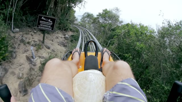 Man Takes Off His Trip To The Attraction
