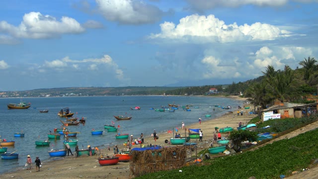 Fishing Boats And Gear To The Shore Water