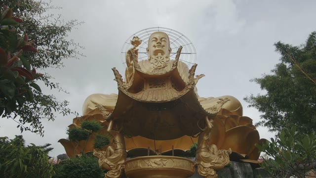 Huge Statue Of The Golden Buddha