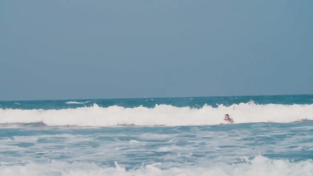 Blonde Guy Learns Surf