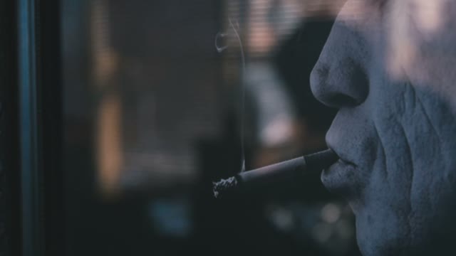 Picture Smoking Man