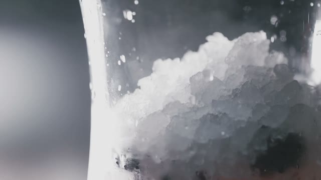In The Bulb For The Hookah Lies Ice