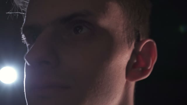 Face Dancer Man