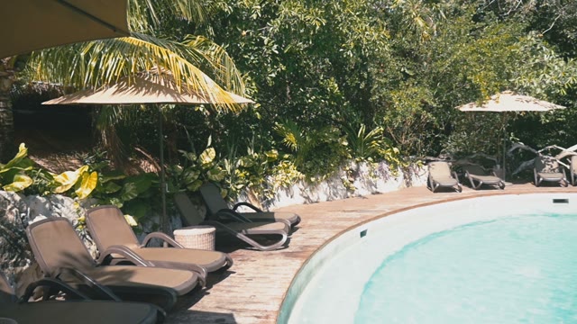 Clean Water Pool