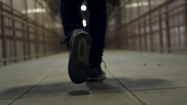 Guy Sneakers Goes Forward